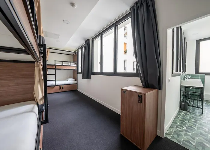 Beau M * Παρίσι