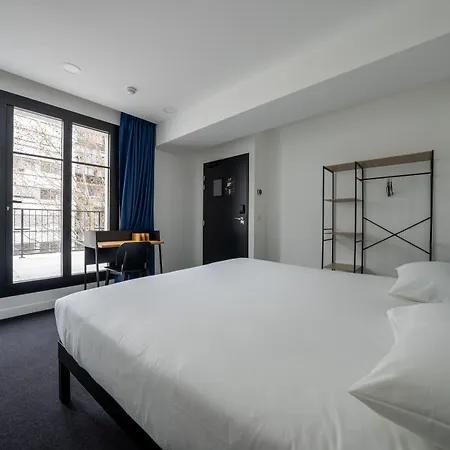 Albergue Beau M Paris