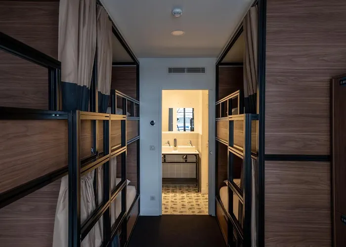 Albergue Beau M Paris